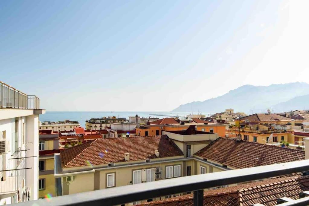 Apartmán Casa Vivi Salerno Exteriér fotografie